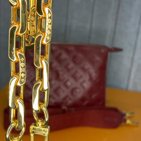Louis Vuitton Coussin PM - Wine - Picture 2 of 12